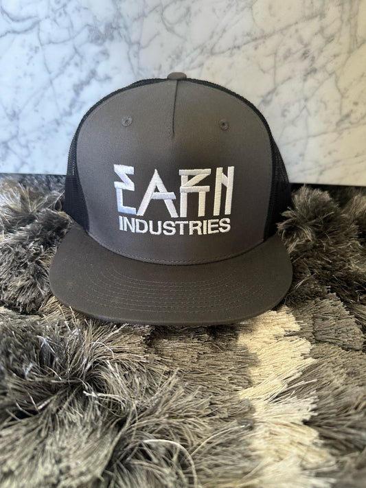 EARN TRUCKER SNAPBACK